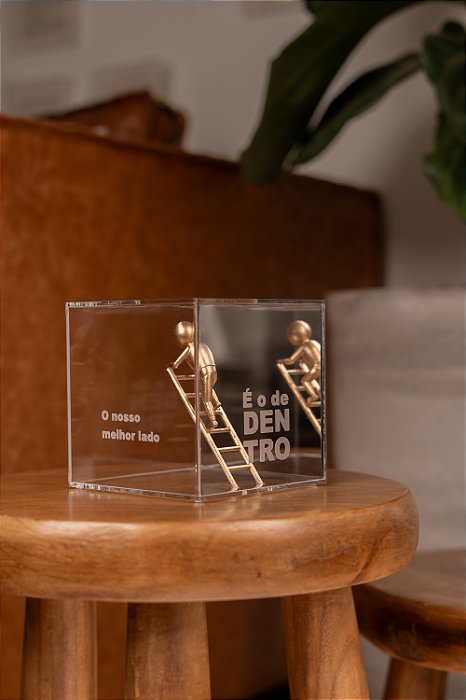 Cubo - O Nosso Melhor Lado E O De Dentro