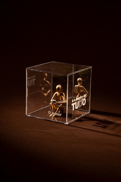 Cubo Prata - O Amor é o centro de tudo