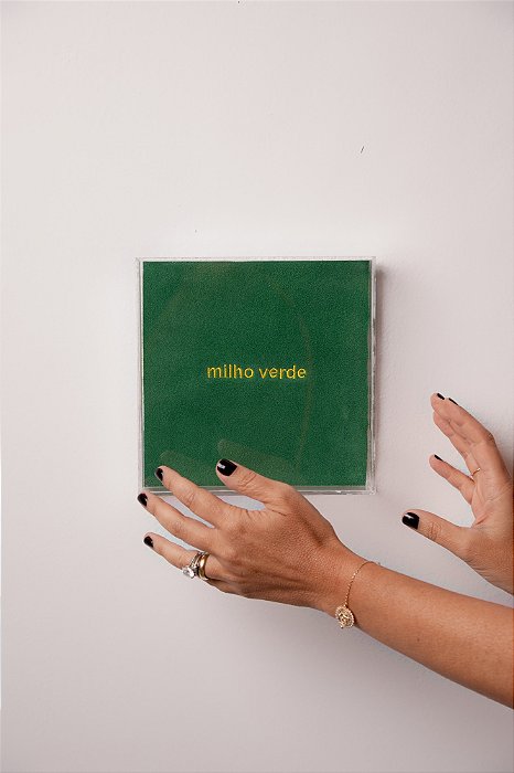 Quadro em Acrílico com Camurça - Milho Verde