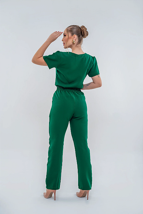 Conjunto Scrub Sara Verde Militar