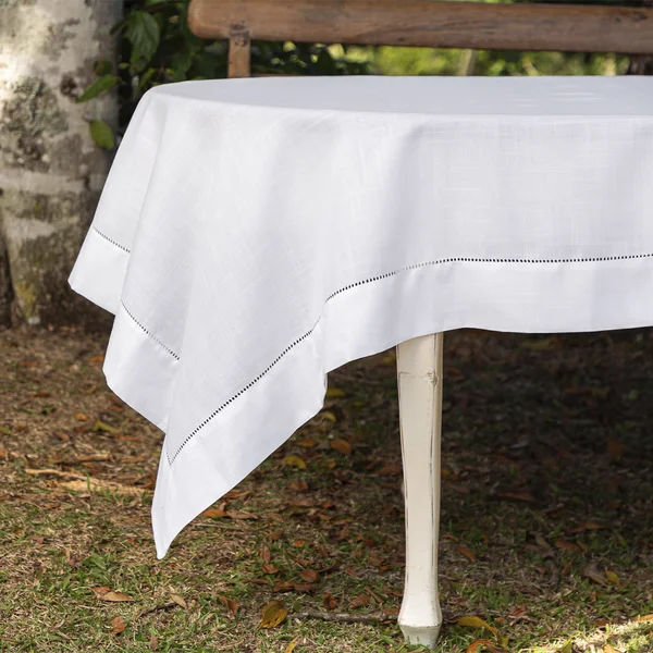 Toalha de Mesa Miami Branca - 220cm x 220cm