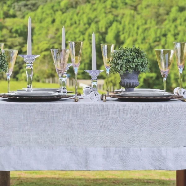 Toalha de Mesa 6 Lugares Coloratta Branco - 1,55m x 2,20m