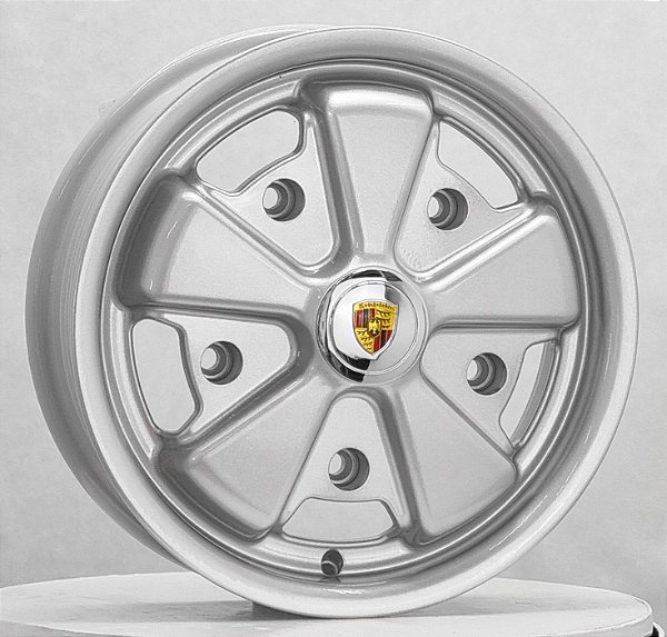 Rodas RC 911 Aro 15 - 5x205 - Tala 4,5 off-set  20 - Prata - Kombi e Fusca