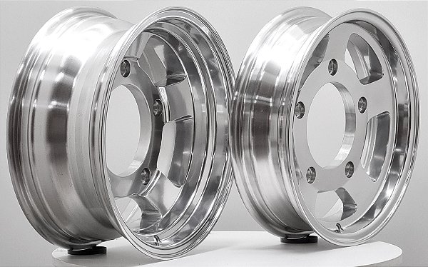 Jogo de Rodas RACE trim Aro 15 tala 4,0 e 6,5 furação 5X205 Offset -19 e -32 V-CHROME IMP