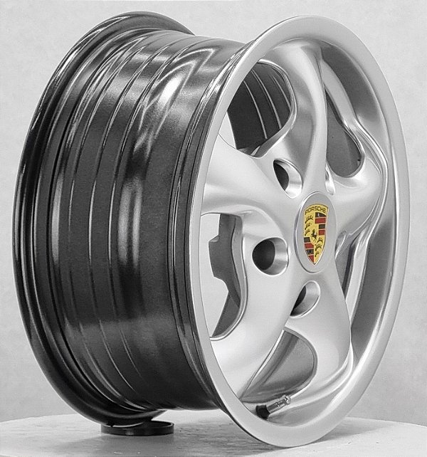 Jogo de Rodas Porsche Twist Aro 15 Tala 5,5 e 7 furação (5x130) offset 30 e 40 - HYPER PRATA