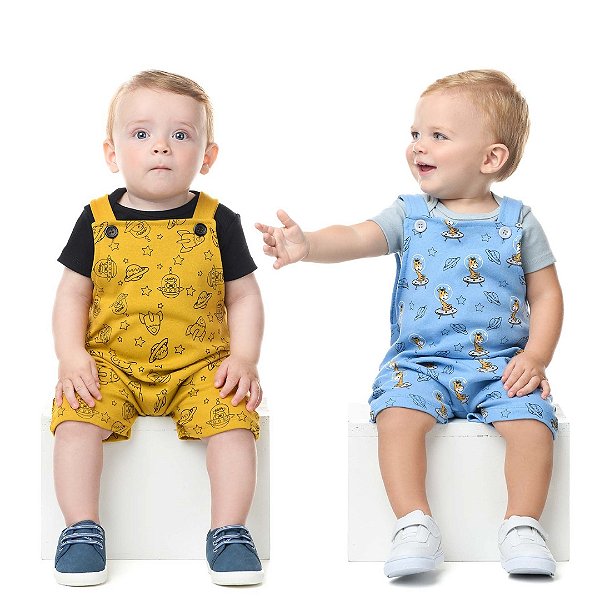 Jardineira com Body Menino Estampado