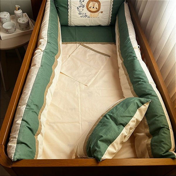 Kit Berço Americano Bordado Premium 7 Peças