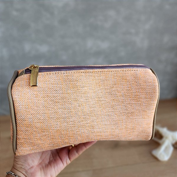 Necessarie - Trama Chic