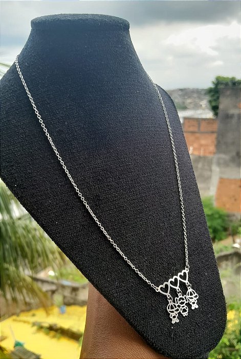 Colar de aço inox Corações Vazados e Filhos
