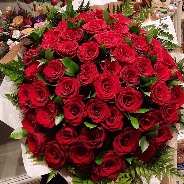 Tiento Rosso - 50 Rosas Colombianas Vermelhas