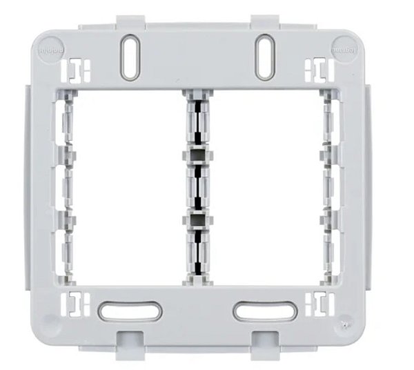 SUPORTE 4X4 ATE 6 MODULOS PIAL PLUS 612124