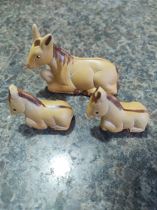 TERRÁRIO TRIO COM CAVALOS