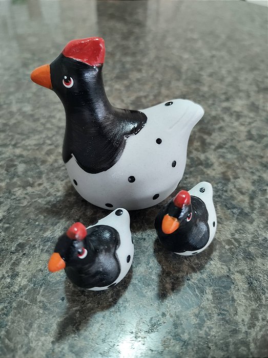 TERRÁRIO TRIO DE GALINHA PINTADINHA BRANCA