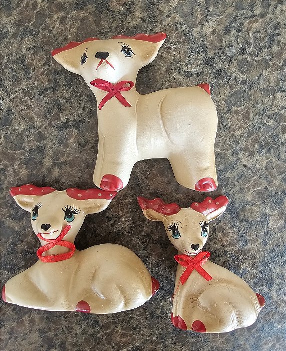 TRIO DE RENA MINI BEGE COM VERMELHO DECORAÇAO DE NATAL