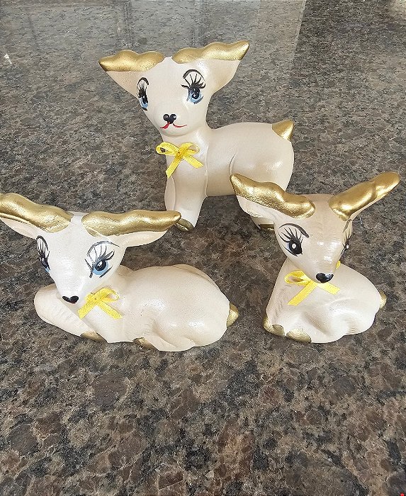 TRIO DE RENA MINI BEGE COM DOURADO DECORAÇAO DE NATAL