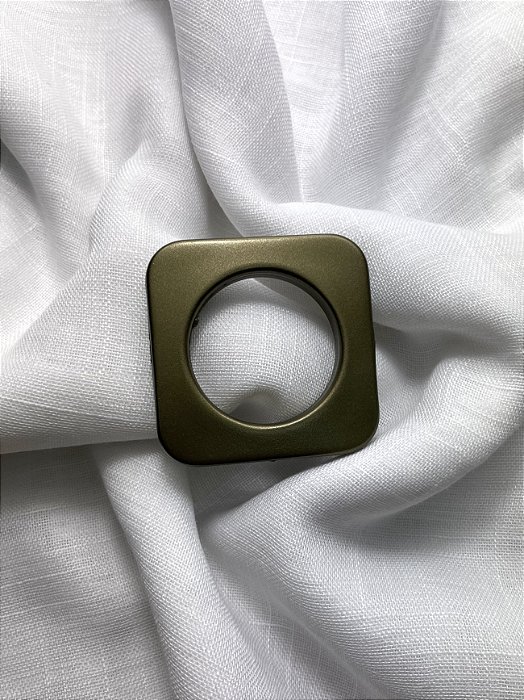 Ilhós Quadrado Ouro Velho - 19mm