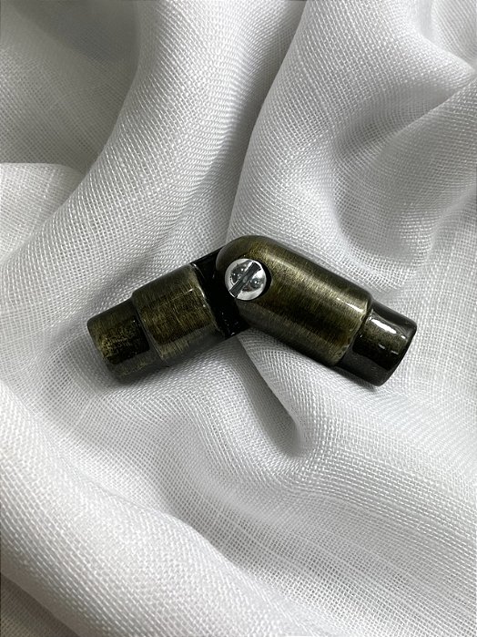 Cotovelo Vazado Ouro Velho - 28mm