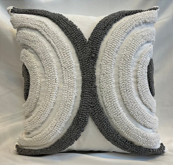 Capa de Almofada Relevo - Borboleta