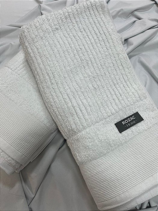 Toalha de Banho Média Off-White / 1,60 x 0,76