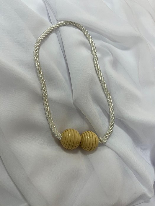 Abraçadeira Barcelona Redonda c/ Imã Branca