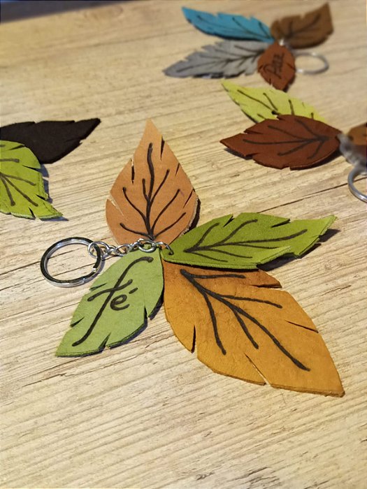 FOLHAS MENSAGEIRAS (FÉ)