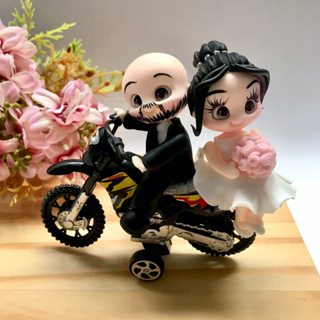 Noivinhos para Topo de Bolo com Moto 9cm para Casamento