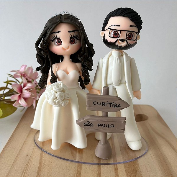 Noivinhos Viajantes 15cm para Topo de Bolo de Casamento