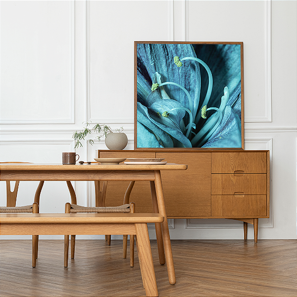 Quadro FineArt Flor Lírio em Tons de Azul