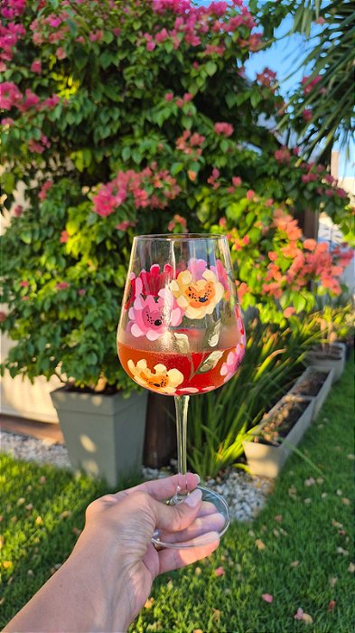 Taça de Cristal para Vinho modelo Primavera Boemia pintada a mão - Laila Alverenga