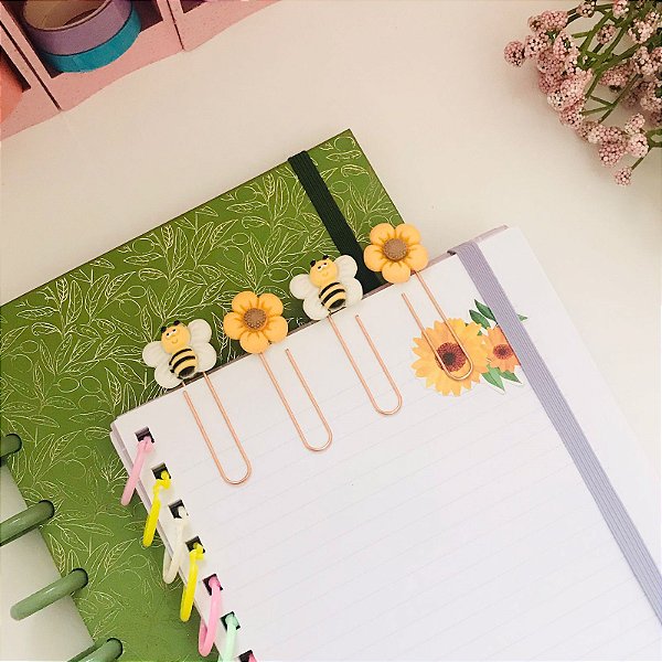 Kit com 5 Clips Abelhas e Flores