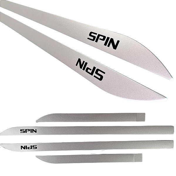 Friso Lateral GM Novo Spin Prata Switchblade nome em adesivo