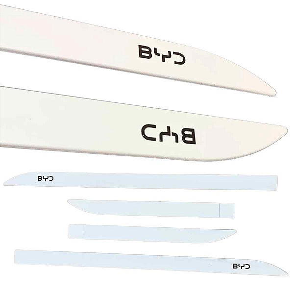 Frisos Lateral BYD Song Plus 2025 Branco logo Black piano