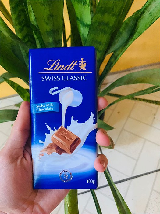 Lindt Chocolate Swiss Classic Milk 100g - Johnny Doces Importados -  Chocolates, Biscoitos, Produtos Orientais