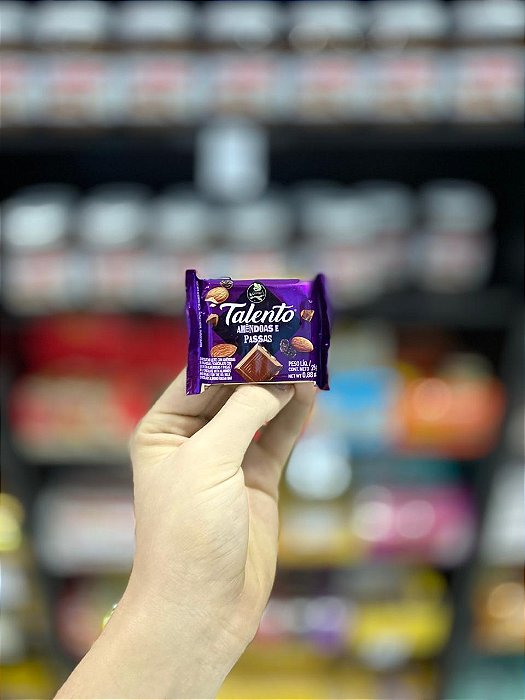 Chocolate Garoto Talento Amendoas e Passas 25g