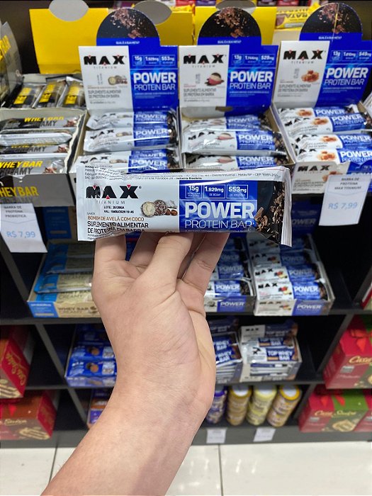 Barra de Proteina Max Titanium Avelã com Coco 41g