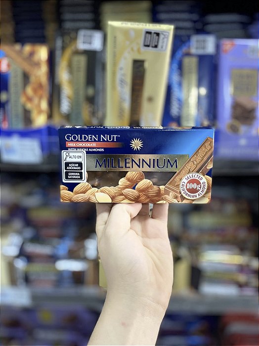 Barra De Chocolate Millennium Whole Almond 100g