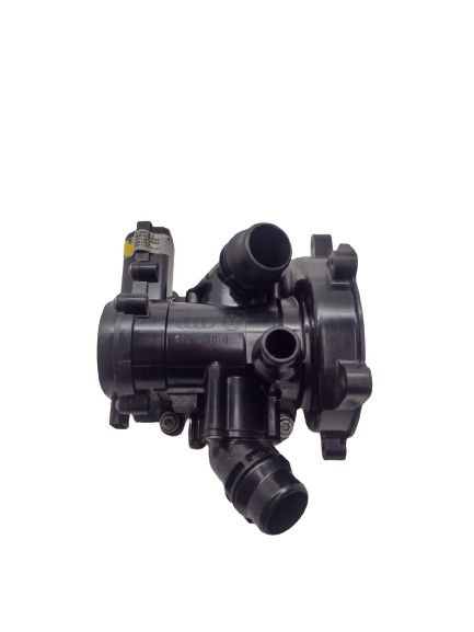 BOMBA D'ÁGUA AUDI A3 1.8 TSFI 06l121111H