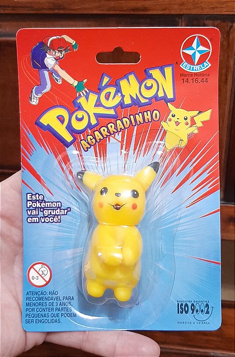 Pokémon Pikachu Agarradinho Original da Estrela Lacrado