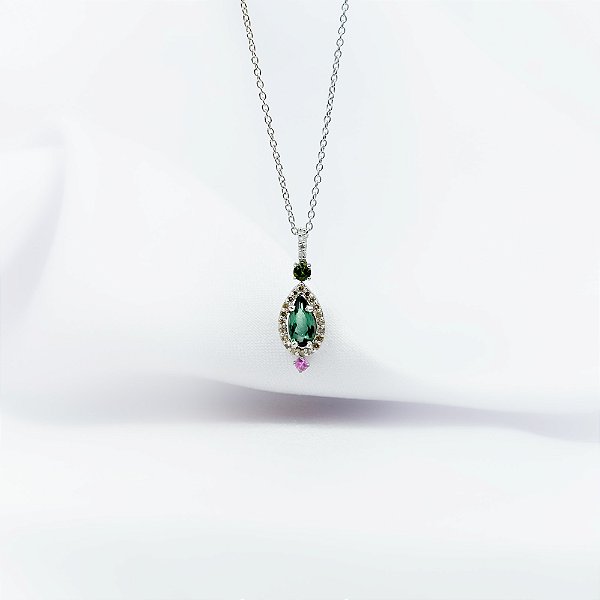 Colar em ouro branco com turmalina indicolita, peridoto e safira rosa