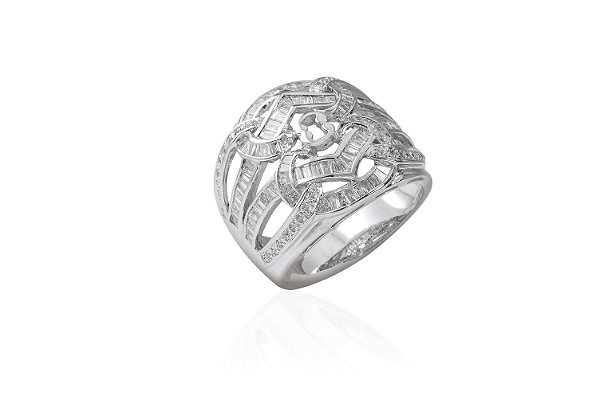 Anel Vênus em ouro branco e diamantes