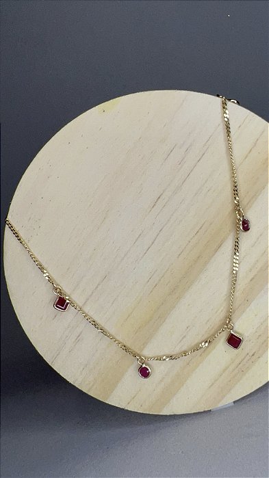 Tornozeleira em ouro amarelo com rubis