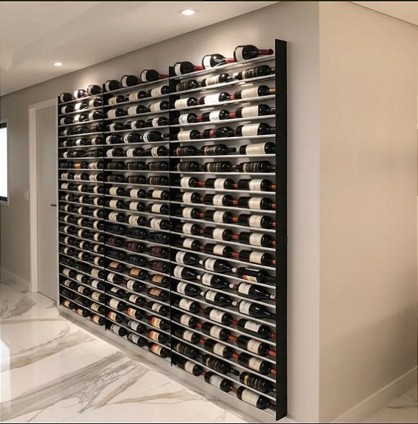 Adega de parede para 180 garrafas