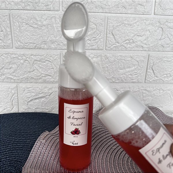 🍓✨ Espuma Facial Doce Morango Anjubiel