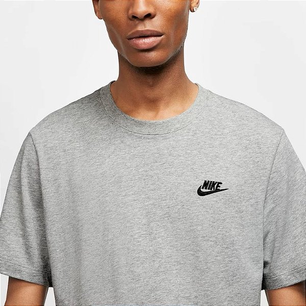 Camiseta Nike Cinza