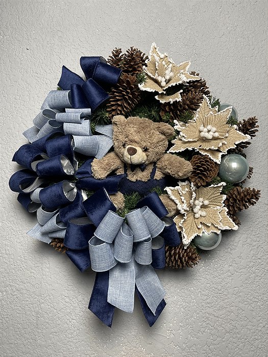 Guirlanda Azul com Urso de Pelúcia - 60 cm