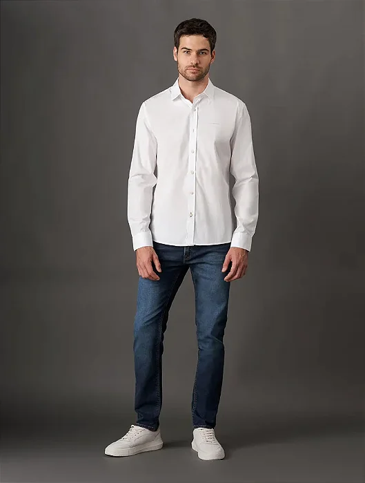 Camisa Manga Longa Regular Lisa Básica Logo No Peito Calvin Klein Jeans Branc