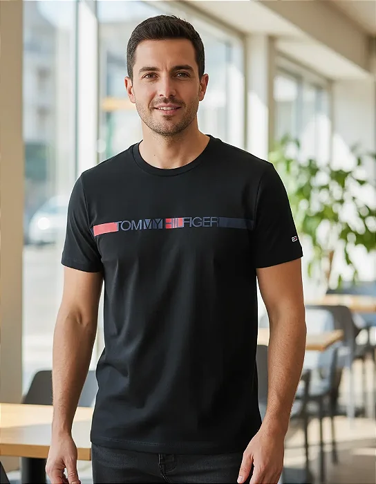 Camiseta Tommy Brand Love Stripe Preto