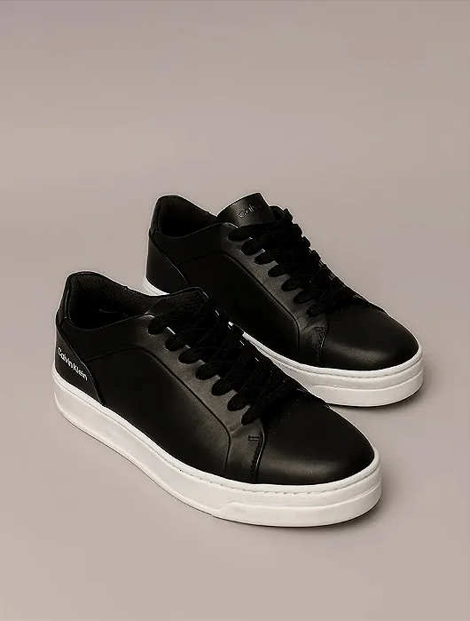 Tênis Masculino de Couro Cano Baixo Calvin Klein Preto
