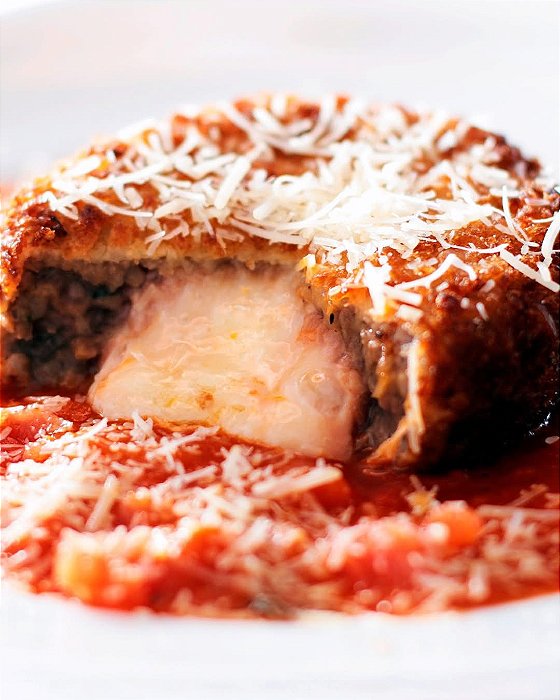 Polpetone com Molho de Tomates