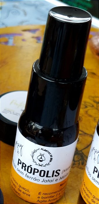 Spray de Própolis de Abelha Mandaçaia